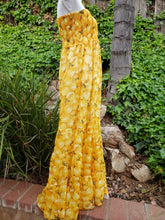 Yellow peaches maxi dress
