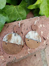 Brown Brindle geometric circle earrings