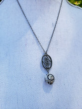 Filagree stone necklace