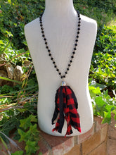 Buffalo check red tassel necklace